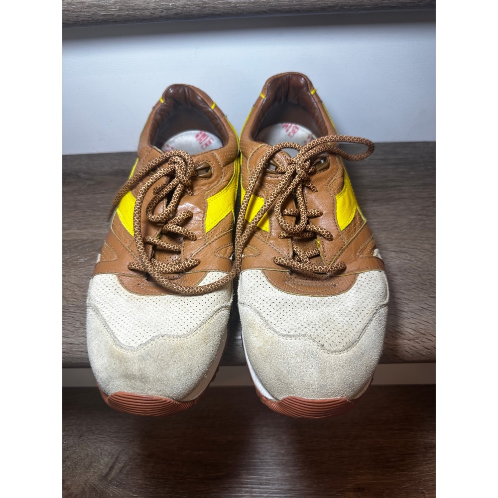 Shoes - Picture 12 of 12